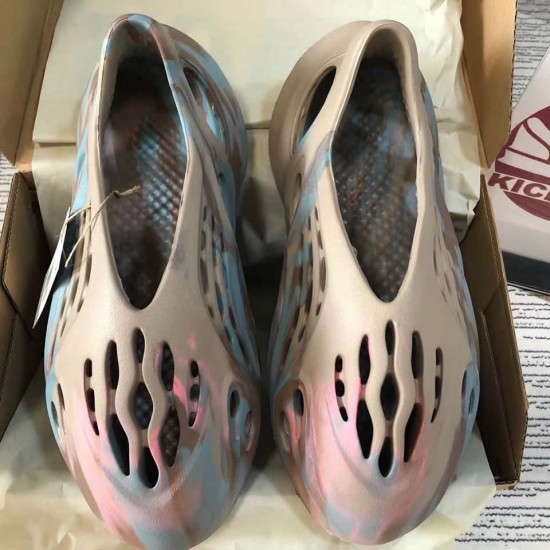 YEEZY FOAM RUNNER FY4567 HP8739 GW3354 GY3969 YEEZY FOAM RUNNER FY4567 HP8739 GW3354 GY3969