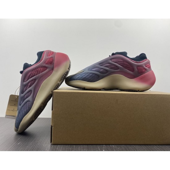 ADIDAS YEEZY 700 V3 'FADE CARBON' 2022 GW1814 ADIDAS YEEZY 700 V3 'FADE CARBON' 2022 GW1814