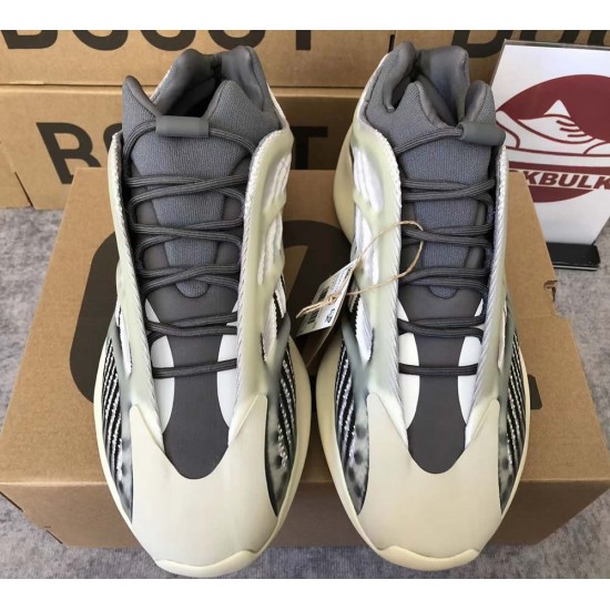 ADIDAS YEEZY 700 V3 'FADE SALT' 2022 ID1674 ADIDAS YEEZY 700 V3 'FADE SALT' 2022 ID1674