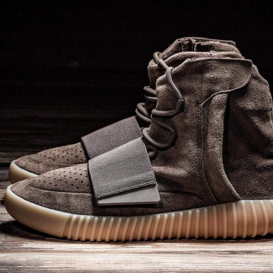 Adidas Yeezy Boost 750 Light Brown BY2456 Adidas Yeezy Boost 750 Light Brown BY2456