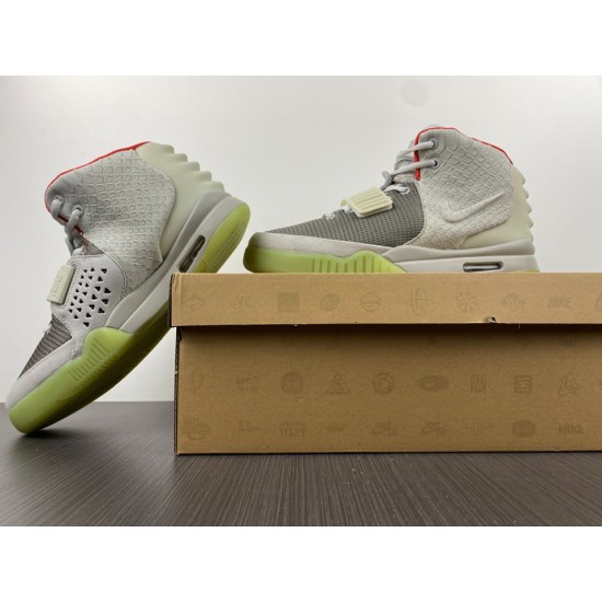 AIR YEEZY 2 NRG 'PURE PLATINUM' 508214-010 AIR YEEZY 2 NRG 'PURE PLATINUM' 508214-010