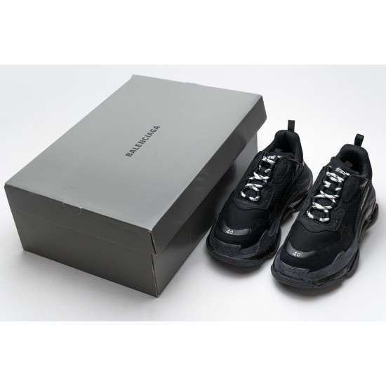Balenciaga Triple S Black 541624 W09O1 1000 Balenciaga Triple S Black 541624 W09O1 1000