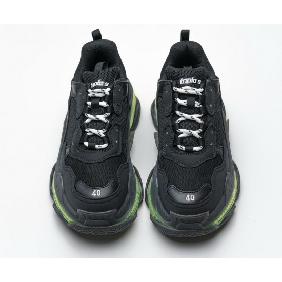 Balenciaga Triple S Black Green 541624 W09O1 2140 Balenciaga Triple S Black Green 541624 W09O1 2140