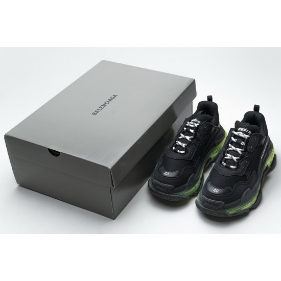 Balenciaga Triple S Black Green 541624 W09O1 2140 Balenciaga Triple S Black Green 541624 W09O1 2140