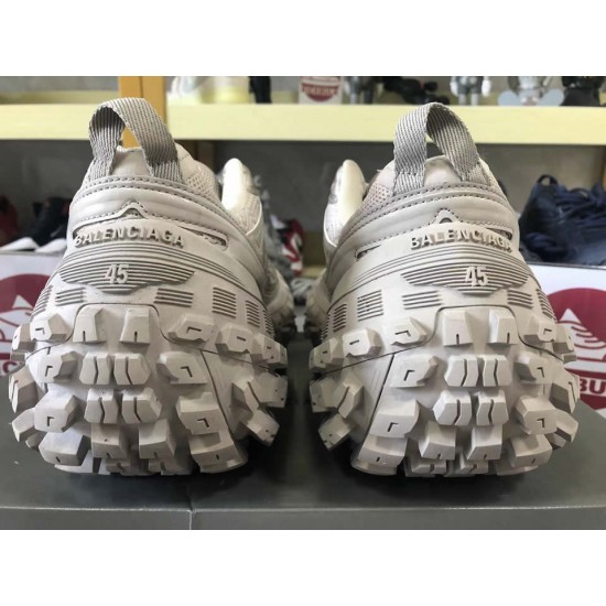 Balenciaga Defender Rubber MESH BEIGE 685613W2RA69700 Balenciaga Defender Rubber MESH BEIGE 685613W2RA69700