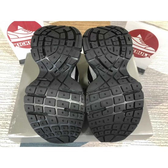 Balenciaga Runner Sneaker Black Silver 734733 W3RB5 0218 Balenciaga Runner Sneaker Black Silver 734733 W3RB5 0218