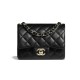 Black Lambskin 13.5 × 17 × 8 cm A35200 Y04059 94305 