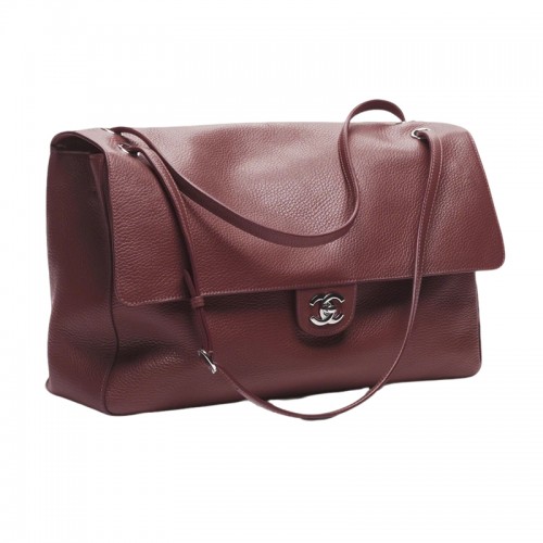 Chanel Maxi Flapbag Grained Calfskin