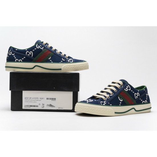 Gucci Dark blue double G sneakers