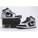 Nike Air Jordan 1 Mid Tuxedo 554724-113 Nike Air Jordan 1 Mid Tuxedo 554724-113