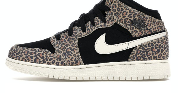 jordan low leopard
