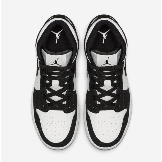 AIR JORDAN 1 MID SE GS 'GLOW IN THE DARK PANDA' BQ6931-103 AIR JORDAN 1 MID SE GS 'GLOW IN THE DARK PANDA' BQ6931-103