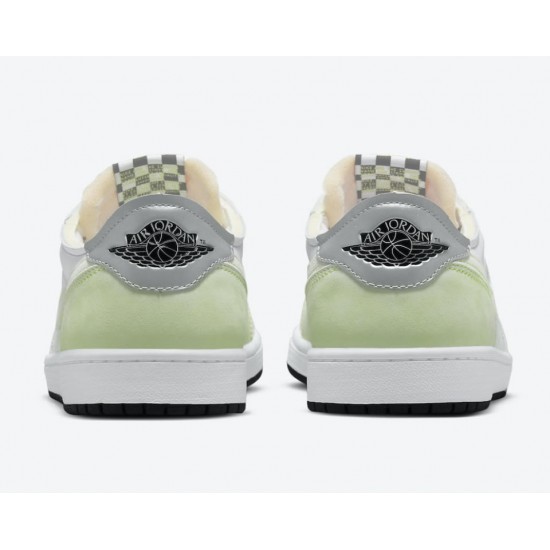 AIR JORDAN 1 LOW OG 'GHOST GREEN' DM7837-103 AIR JORDAN 1 LOW OG 'GHOST GREEN' DM7837-103
