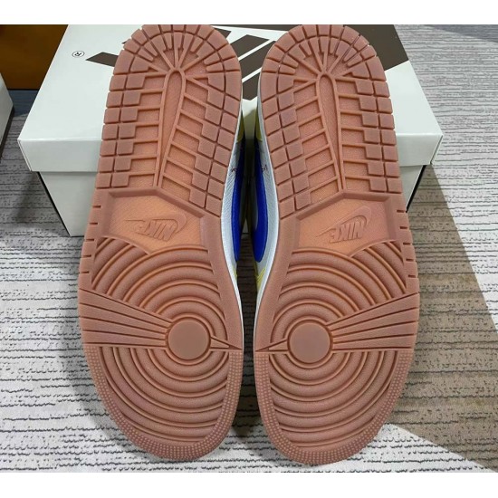 TRAVIS SCOTT X AIR JORDAN 1 RETRO LOW OG SP 'CANARY' WMNS 2024 DZ4137-700 TRAVIS SCOTT X AIR JORDAN 1 RETRO LOW OG SP 'CANARY' WMNS 2024 DZ4137-700