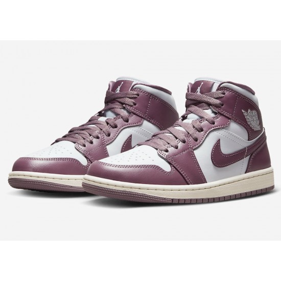 AIR JORDAN 1 RETRO HIGH OG 'SKY J MAUVE' 2023 DZ5485-105 AIR JORDAN 1 RETRO HIGH OG 'SKY J MAUVE' 2023 DZ5485-105