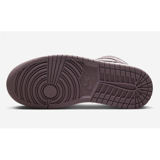 AIR JORDAN 1 RETRO HIGH OG 'SKY J MAUVE' 2023 DZ5485-105 AIR JORDAN 1 RETRO HIGH OG 'SKY J MAUVE' 2023 DZ5485-105