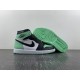 AIR JORDAN 1 RETRO HIGH OG 'GREEN GLOW' 2024 DZ5485-130 AIR JORDAN 1 RETRO HIGH OG 'GREEN GLOW' 2024 DZ5485-130