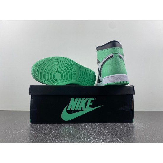 AIR JORDAN 1 RETRO HIGH OG 'GREEN GLOW' 2024 DZ5485-130 AIR JORDAN 1 RETRO HIGH OG 'GREEN GLOW' 2024 DZ5485-130