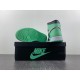 AIR JORDAN 1 RETRO HIGH OG 'GREEN GLOW' 2024 DZ5485-130 AIR JORDAN 1 RETRO HIGH OG 'GREEN GLOW' 2024 DZ5485-130