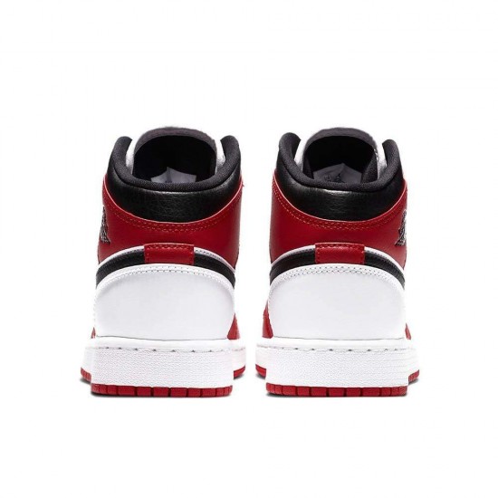 Air Jordan 1 Mid GS 'Chicago' 554275-173 Air Jordan 1 Mid GS 'Chicago' 554275-173