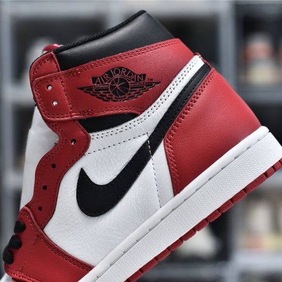 AIR JORDAN 1 Retro HIGH OG 'Chicago' - 555088-101 AIR JORDAN 1 Retro HIGH OG 'Chicago' - 555088-101