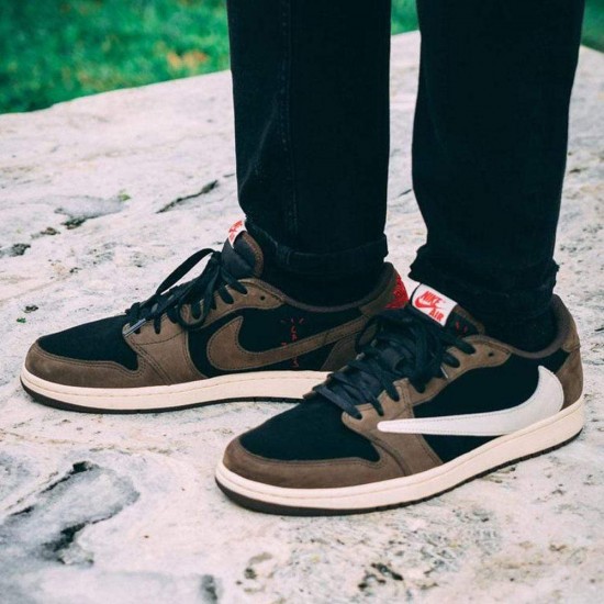 Travis Scott X Air Jordan 1 Low Cactus 