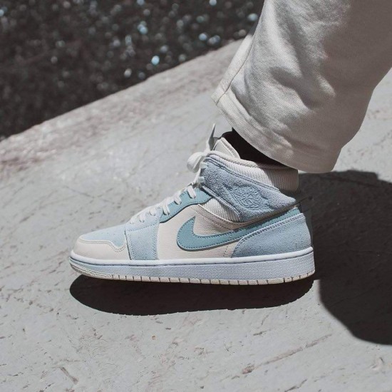 jordan 1 se light blue