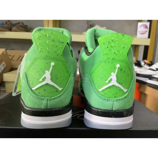 MARK WAHLBURG X AIR JORDAN 4 RETRO 'WAHLBURGERS' AJ4-A61426