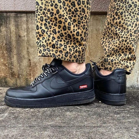 nike air force 1 logo print