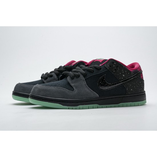 Nike Dunk Low Premium SB AE QS 'Northern Lights' 724183-063 