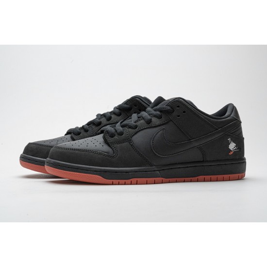 Nike Dunk Low SB TRD QS Black Pigeon 883232-008