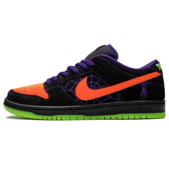 Nike Dunk Low SB 'Night Of Mischief' BQ6817-006