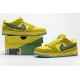 Grateful Dead x Nike SB Dunk Low 'Yellow Bear' CJ5378-700 Grateful Dead x Nike SB Dunk Low 'Yellow Bear' CJ5378-700