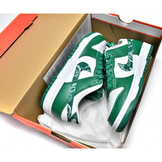 NIKE DUNK LOW WMNS 'GREEN PAISLEY' DH4401-102 2022 NIKE DUNK LOW WMNS 'GREEN PAISLEY' DH4401-102 2022