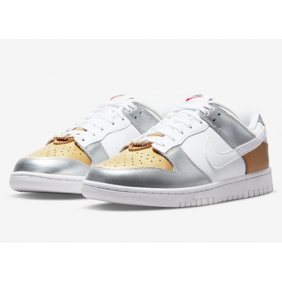 NIKE DUNK LOW SE 'SILVER GOLD METALLIC' WMNS 2022 DH4403-700 NIKE DUNK LOW SE 'SILVER GOLD METALLIC' WMNS 2022 DH4403-700