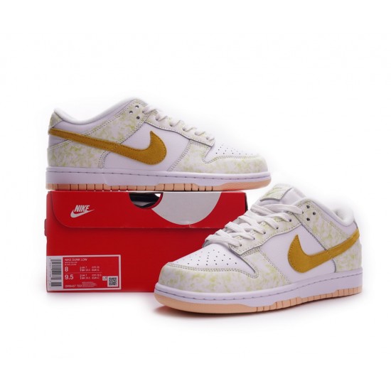 NIKE DUNK LOW OG WMNS 'YELLOW STRIKE' DM9467-700 NIKE DUNK LOW OG WMNS 'YELLOW STRIKE' DM9467-700