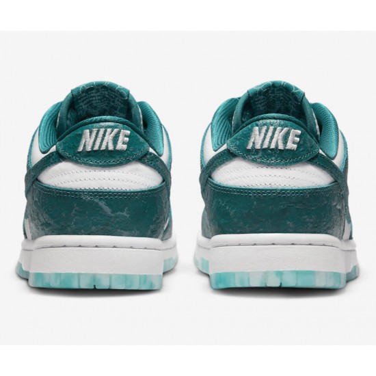 NIKE DUNK LOW 'OCEAN' WMNS 2022 DV3029-100 NIKE DUNK LOW 'OCEAN' WMNS 2022 DV3029-100