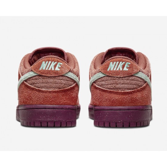 NIKE DUNK LOW SB 'MYSTIC RED' 2023 DV5429-601 NIKE DUNK LOW SB 'MYSTIC RED' 2023 DV5429-601