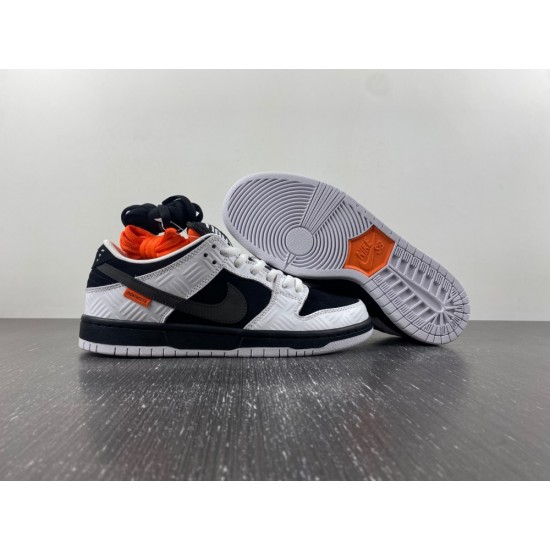 IGHTBOOTH X DUNK LOW SB 2023 FD2629-100 IGHTBOOTH X DUNK LOW SB 2023 FD2629-100