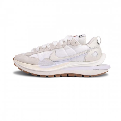 Sacai x Nike Vaporwaffle Sail DD1875-100