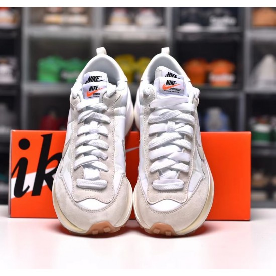 Sacai x Nike Vaporwaffle Sail DD1875-100 Sacai x Nike Vaporwaffle Sail DD1875-100