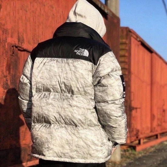 Supreme x The North Face Crumpled printing Down Jacket