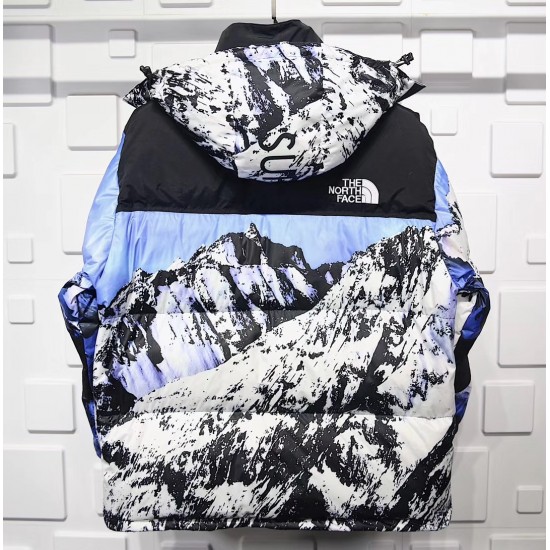 Supreme x The North Face mountain baltoro Down Jacket