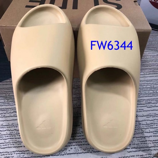 New Yeezy Slides Slippers 2022