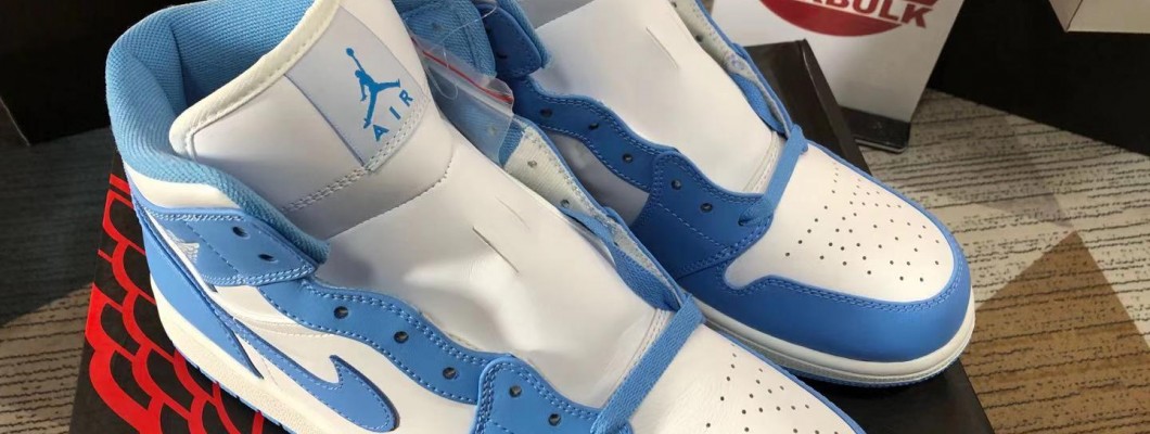 Air Jordan 1 Retro Mid UNC university blue 554724-106 Kickbulk sneaker camera photos Air Jordan 1 Retro Mid UNC university blue 554724-106 Kickbulk sneaker camera photos