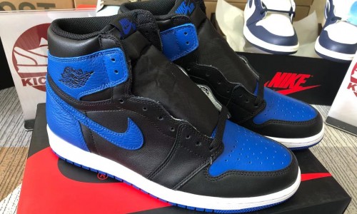 Air Jordan 1 Retro High OG 'Royal' 2017 555088-007 Camera Photos Kickbulk Sneaker shoes footwear retail wholesale