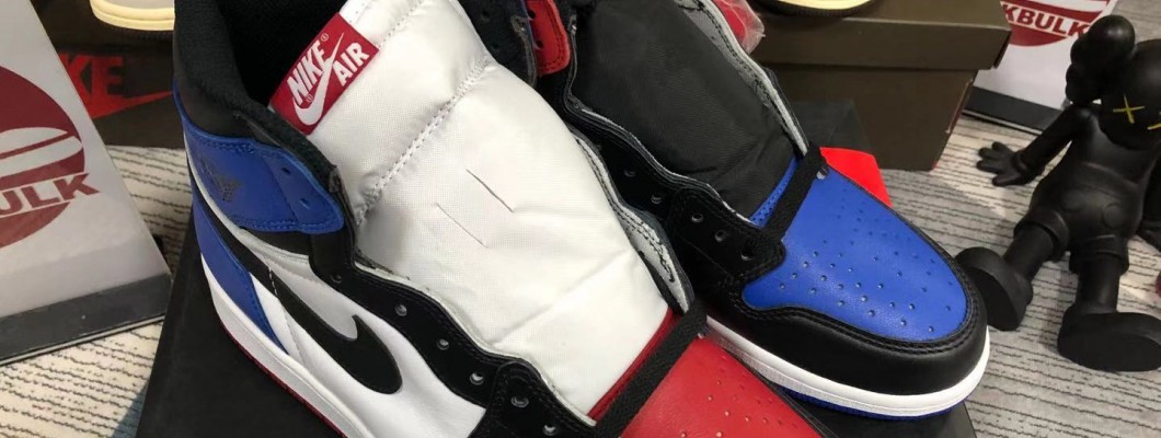 AIR JORDAN 1 RETRO HIGH OG 'TOP 3' 555088-026 KICKBULK SNEAKER SHOES CAMERA PHOTOS AIR JORDAN 1 RETRO HIGH OG 'TOP 3' 555088-026 KICKBULK SNEAKER SHOES CAMERA PHOTOS