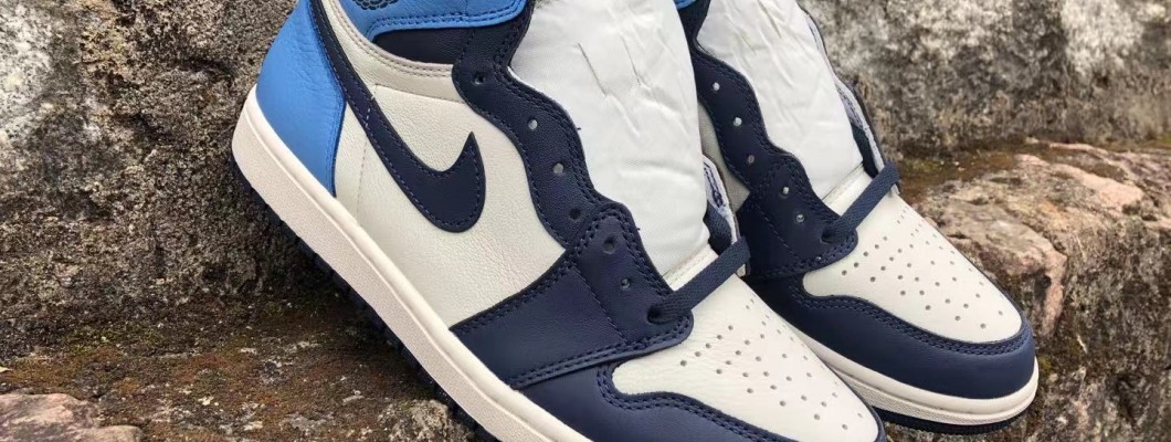 Air Jordan 1 Retro High OG 'Obsidian' UNC 555088-140 Kickbulk Sneaker outdoor Camera photos