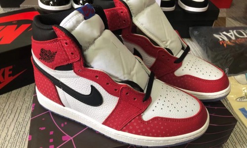 Air Jordan 1 High OG 'Origin Story' 555088-602 Kickbulk Sneaker Camera Photos