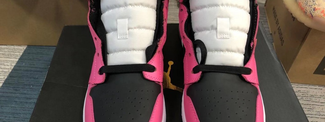 Air Jordan 1 Mid Pinksicle 555112-002 Kickbulk Sneaker Camera photos Air Jordan 1 Mid Pinksicle 555112-002 Kickbulk Sneaker Camera photos
